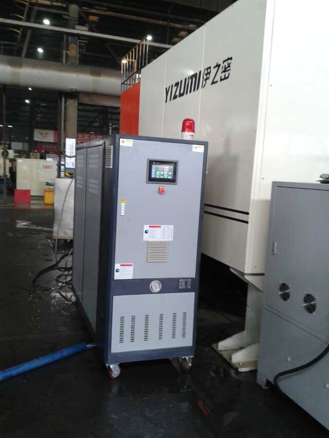 壓鑄高溫油加熱器，導(dǎo)熱油加熱器，高溫油溫機(jī)